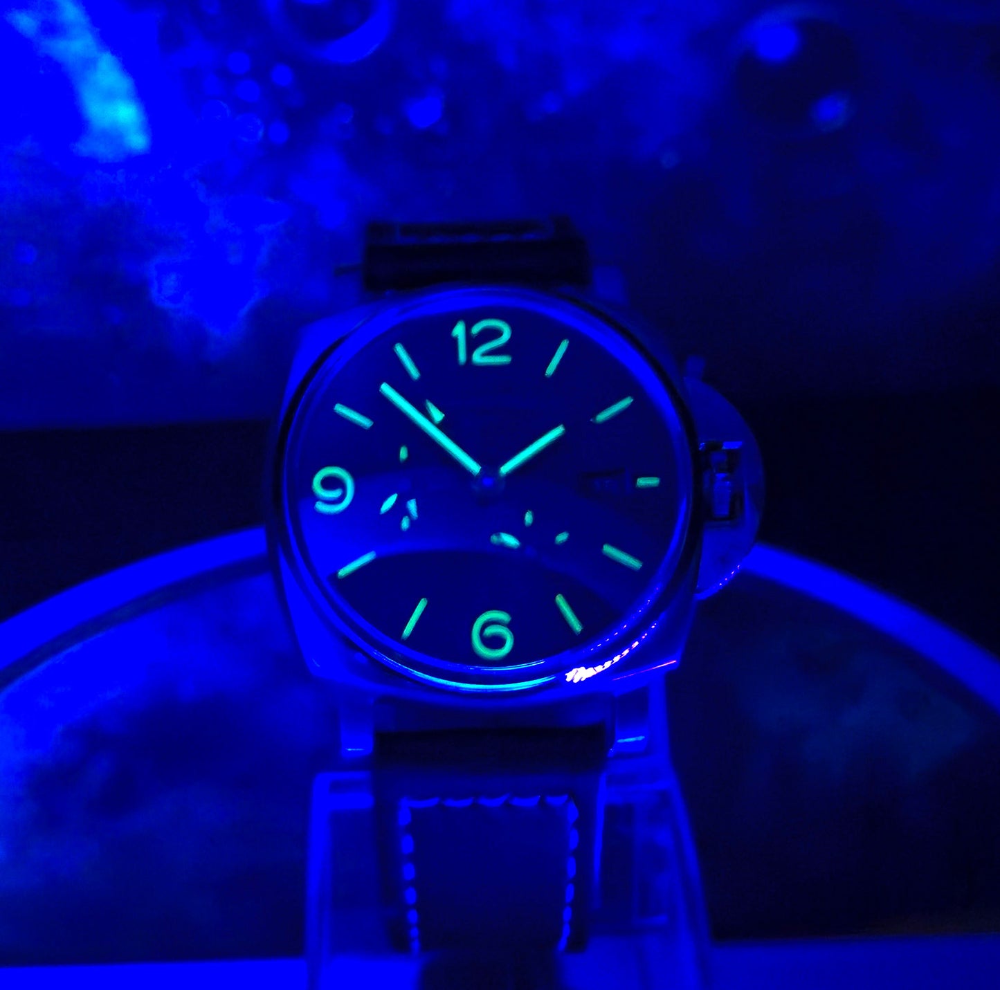 Panerai Luminor Due GMT Blue Dial 45mm Titanium, Date, Seconds, Automatic – BOX & PAPERS (PAM00964)